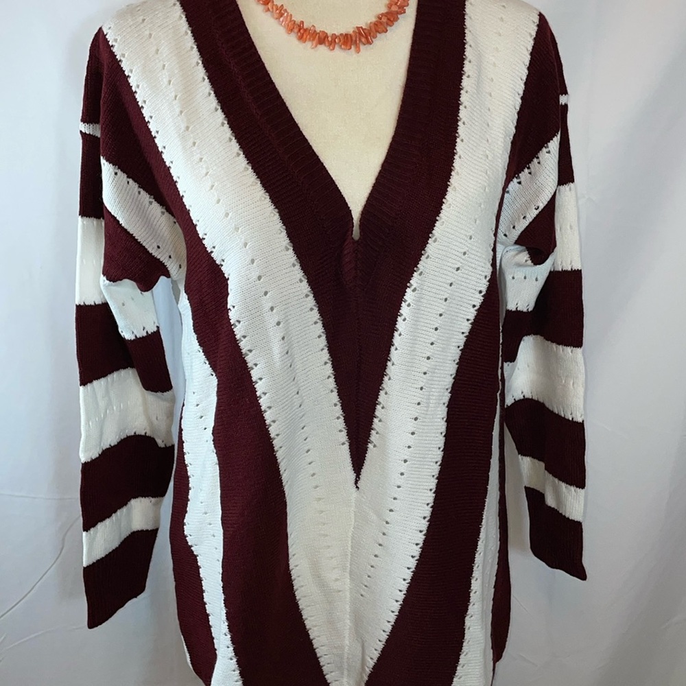 QIXING V Neck Sweater.